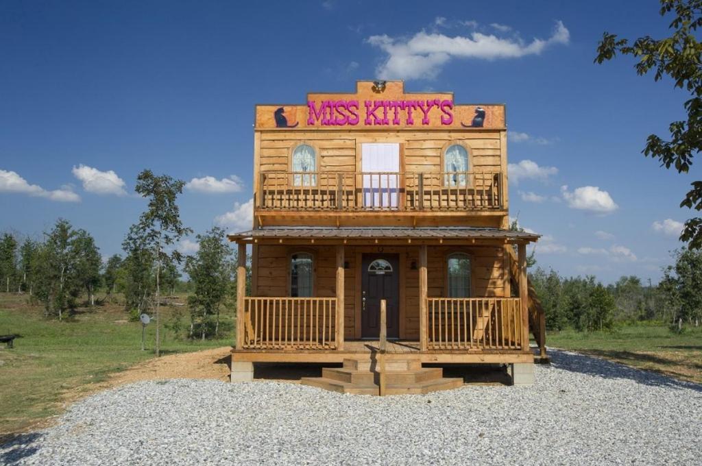 Hotel Diamonds Old West Murfreesboro Exterior foto
